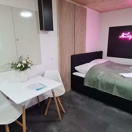 Theox No 11 Studio Apartment Fuer 2 Personen Heppenheim  Exterior foto