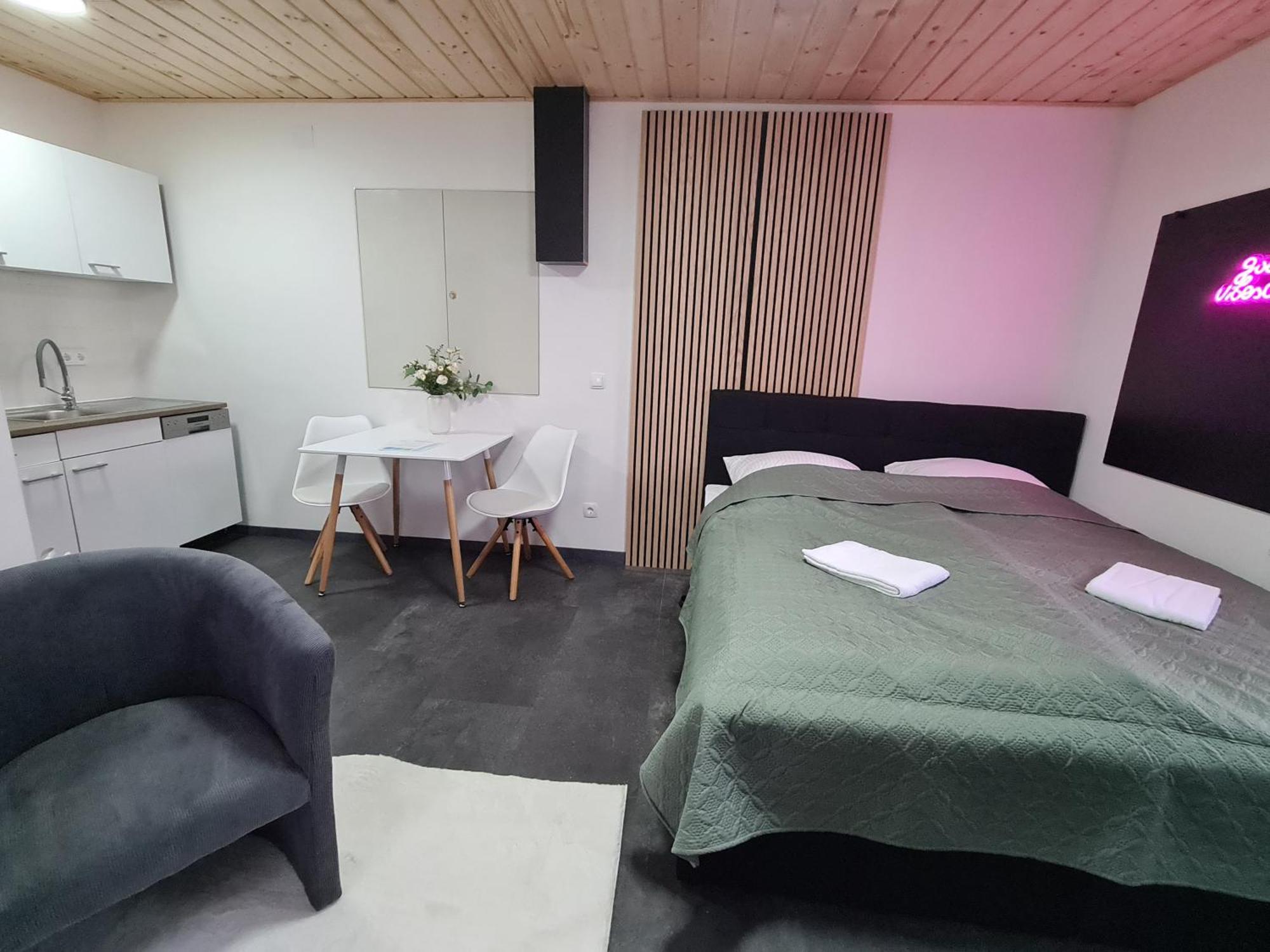Theox No 11 Studio Apartment Fuer 2 Personen Heppenheim  Exterior foto